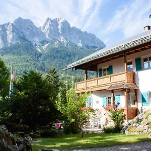 Alpenkräuter Apartment Grainau