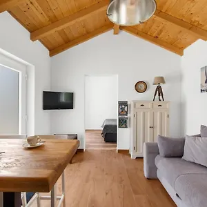Casa Cosini With Private Pool Ferienhaus Poreč