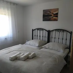 Filipovic Apartment Medulin