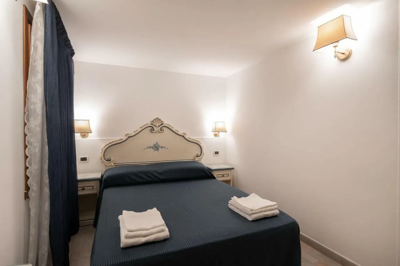 Apartamento San Marco 1658 Venecia 0*,  Italia