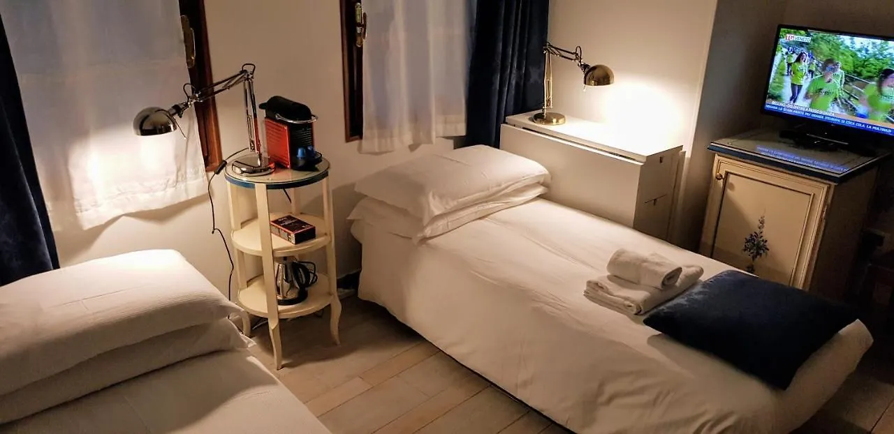 Apartamento San Marco 1658 Venecia 0*,  Italia